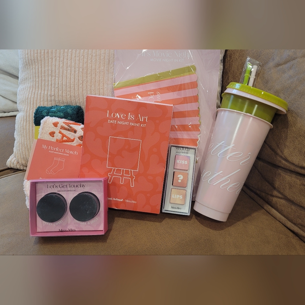 🆕️ Miss To Mrs Engaged Couple Bundle